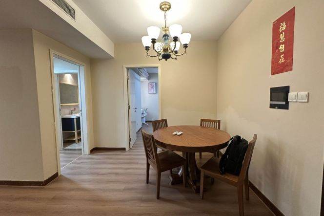 Morden&Bright 2Bdrs @Weining Rd &Line 2