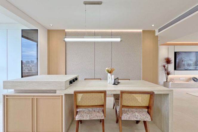 Lianyang Garden — Executive 3BR with Hydronic Heating — 26,800 RMB