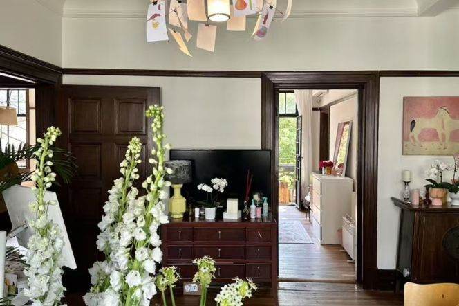 2+1 Rooms, 2 Baths with Open Balcony, Wall heating, 130 sqm @ West Nanjing metro L2