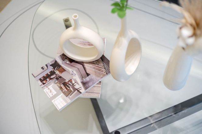 2 Brs, 2 Baths with Open Balcony/Floor heating/Central ac, 130 sqm @ Dapuqiao L9