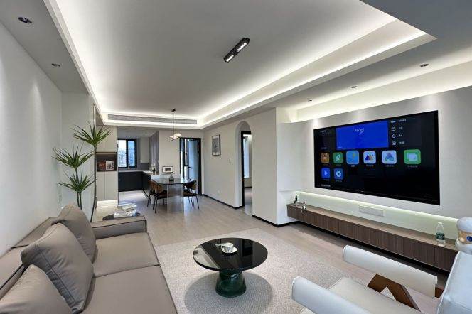 Modern 4brs with floor heating and balcony  beside metro line 7 Chang ping road