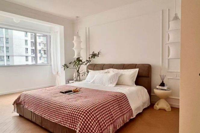 Beautiful 2bedrooms elevator Apt+Floor heating+oven@ Caoyang Rd