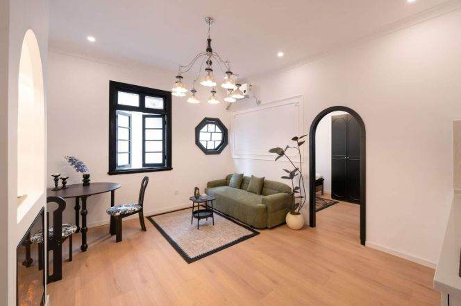 Unique 1br old house nr Middle Huaihai Rd&South Shaanxi Rd L1/10/12/13