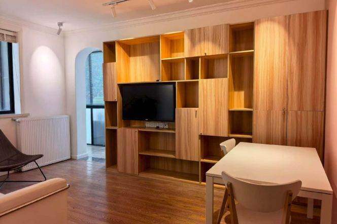 Cozy 1br+terrace Nr jiaotong university M10/11