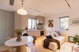 Prime location in Xujiahui, quiet and elegant 