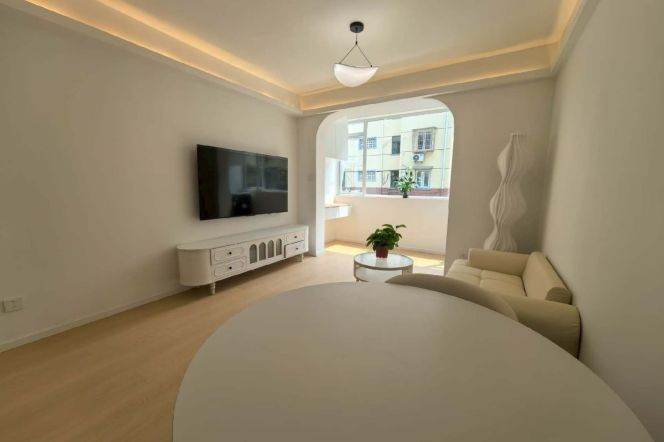 Fresh 1br Nr Jiangsu road M2/11