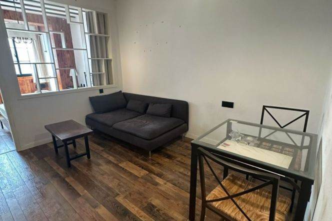 Clean cozy 1br Nr Jiashan road M9/12