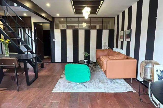 2BR-duplex - 2 minutes to Line 13 - Huaihai Middle Road