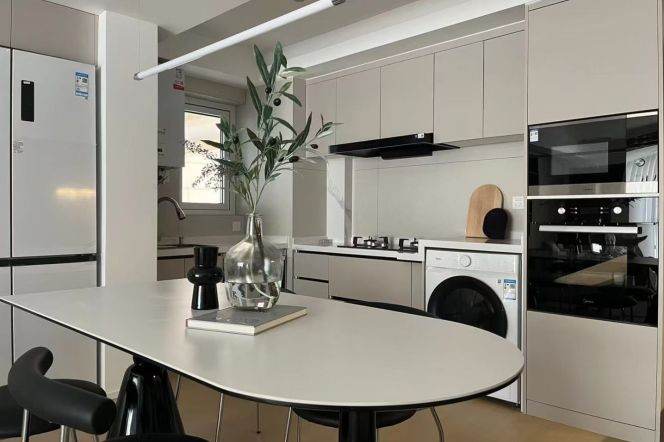  riverside community with complete facilities