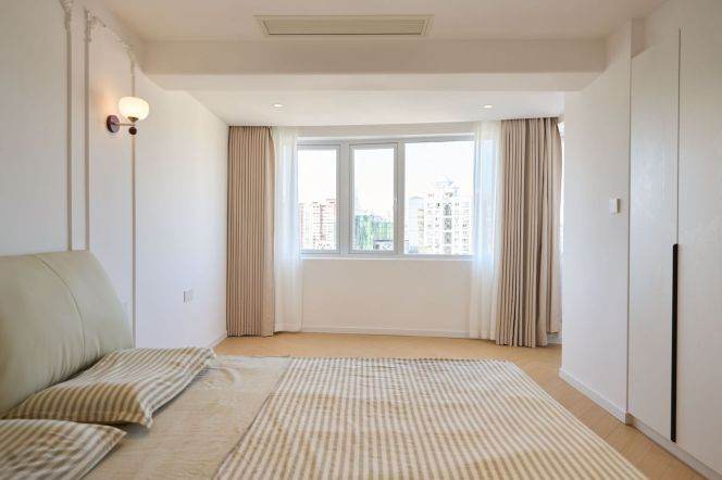 Funan Mansion — High-Floor 1BR with Floor Heating — 11,800 RMB