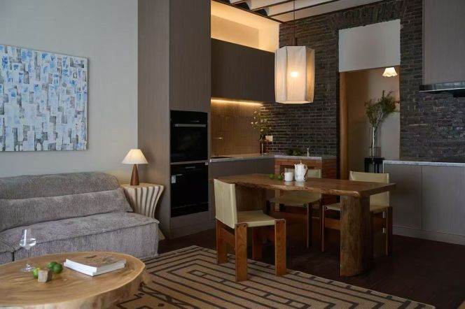 West Jianguo Road 2br-2bath,Balcony,Metro Line 1/7/9/10/12