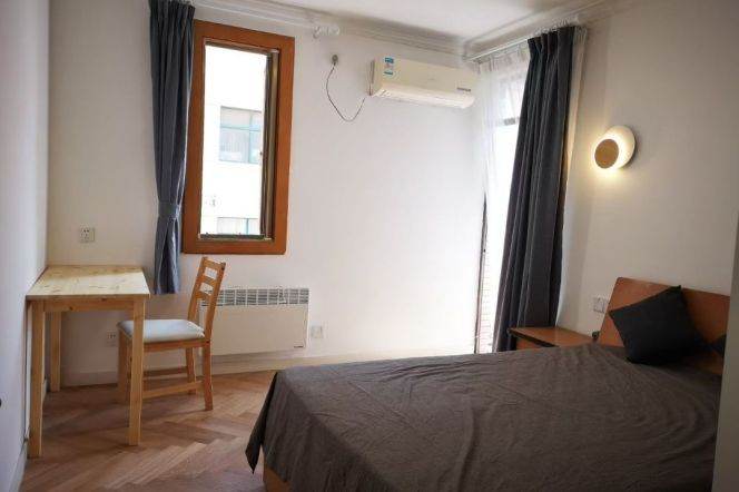 Cozy 2bedrooms elevator Apt+Wall Heating+Oven@Dong'an Rd