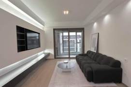 Zhenping rd/spacious 3BR 2LR/high floor/Parking/central AC/nice compound@L3/4/7