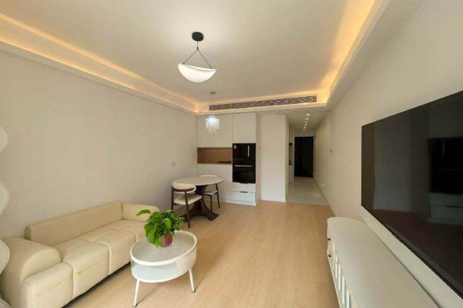 Fresh 1br Nr Jiangsu road M2/11