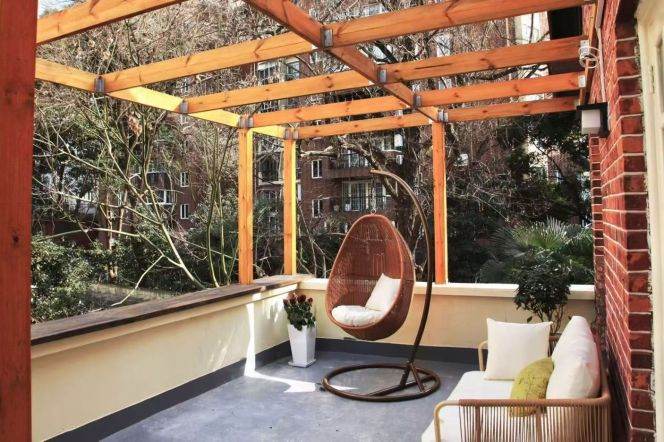 Well decorated 1Br  w. Terrace Oven