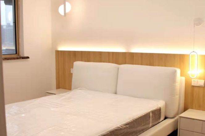 Xinhui Garden — Premium 3BR with Underfloor Heating & Parking — 24,800 RMB