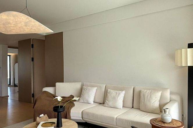 Premium residential compound in Lujiazui area