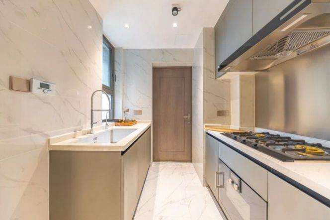 modern 3brs floor heating modern furniture balcony in Gubei Phase II 27K