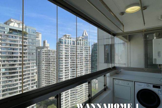 Large Terrace+Spacious&Bright 3Bdrs 2Baths Apt+Taikoo Hui+Awesome View+Top Compound