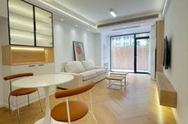 Newly Renovated Spacious 1Br/2Lr/1Bt Close to L2/11 Jiangsu Rd Station 