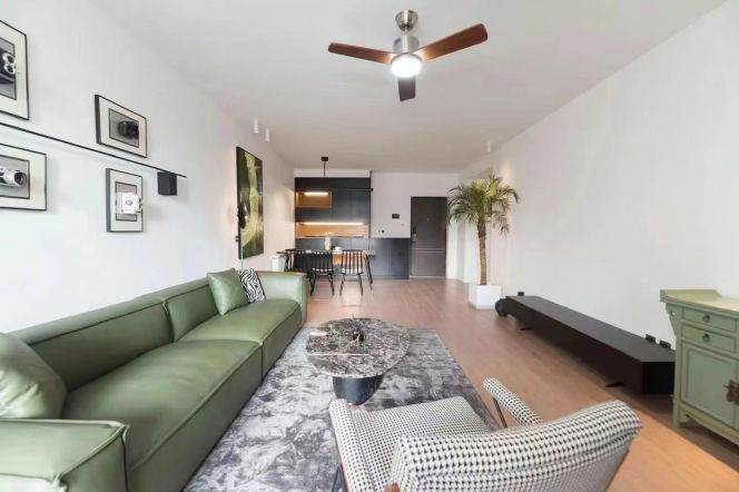 Taixing/Xinzha rd wall heating 2brs/2lv/1ba wt balcony;L2/12/13