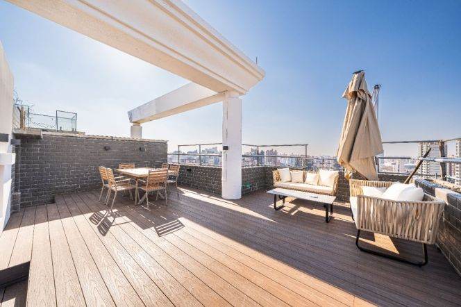 brand new big 4brs floor heating big terrace near Huang pu river line 10 only 30K