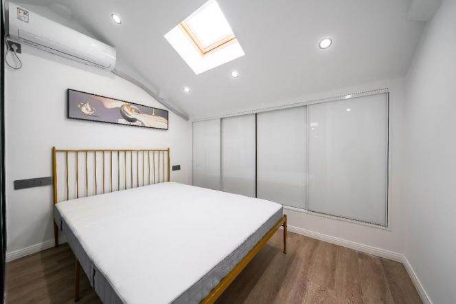 Bright 1BR+Balcony @ iapm & L1/10/12