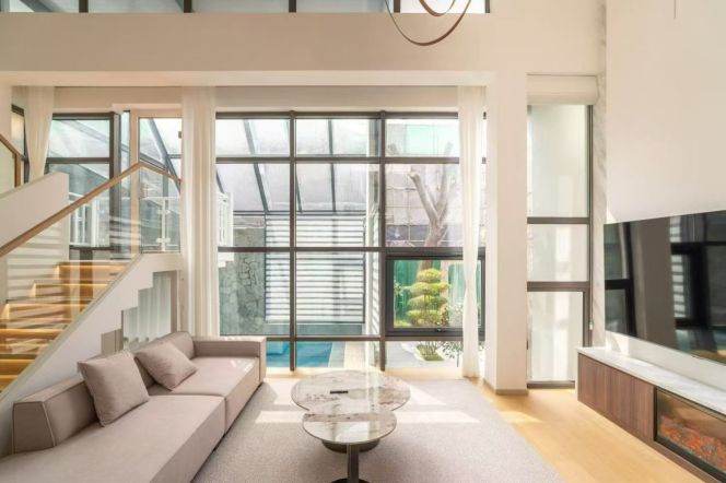 modern big size independent house with swimming pool in the garden near German school