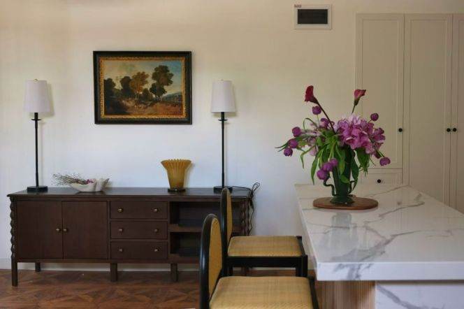 Fuxing/Baoqing  road; Bright 1br，5 mins to line 1/7- Changshu station