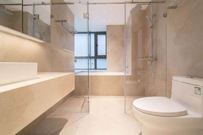 modern  big 3brs floor heating modern furniture near line 6 and close to Lujiazui CBD 