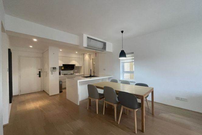 2+1BR 2BA Apt w/Floor Heating in Ambassy Court/Shanghai Library