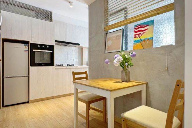 Cozy 1Br/1Lr/1Bt Close to L2/7/14 Jing’an Temple Station 