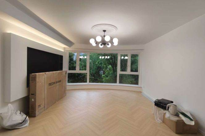 Elegant Deluxe 3Brs+Balcony GuBei