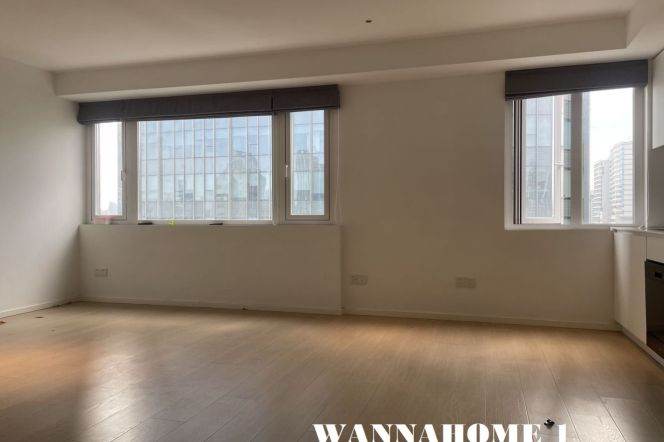 Great Building+Spacious&Bright 3Brs 2Baths Apt+Line 1/7 Chang Shu Rd+Awesome View+Jing An Temple