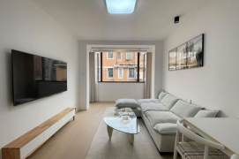 Jing’an Newly Renovated 1Br/2Lr/1Bt Close to L14 Wuding Rd Station 