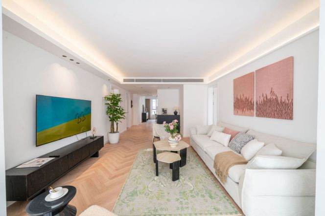 super modern 3brs floor heating nice open kitchen beside line 9,12 and Tianzifang 