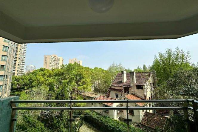 premium international residential compound nr Jiangsu rd 