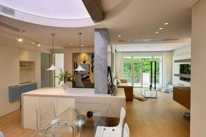 high-end residential compound in Gubei International Community