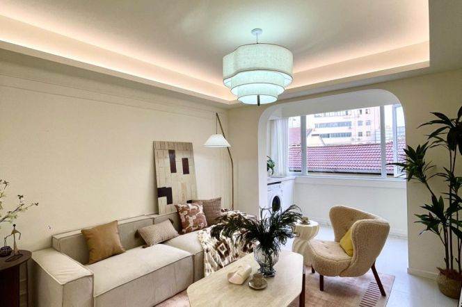 Elevator 2br-xietu road - 3 minutes. It's line 9/12 - Jiashan Road