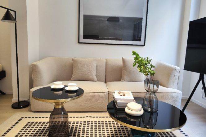 Cozy 1Br w. Yard&Floor heating W. Nanjing Rd Station