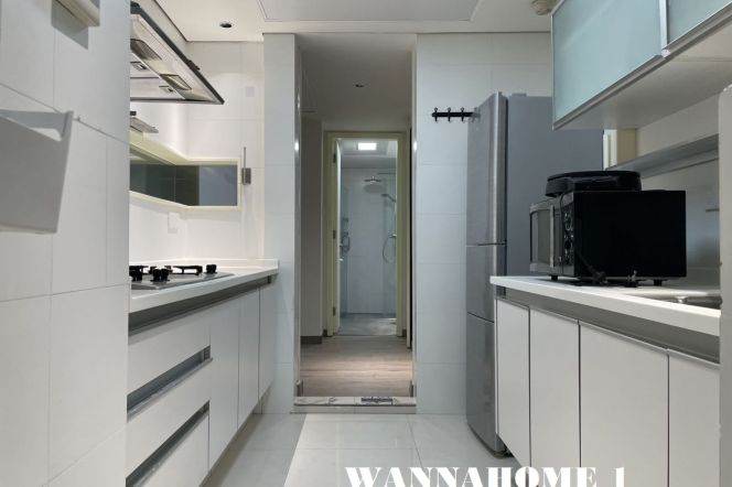 Top Compound+Jing An Temple+ Modern&Spacious&Bright 2Bdrs 2Baths Apt+Free Club+Large Garden