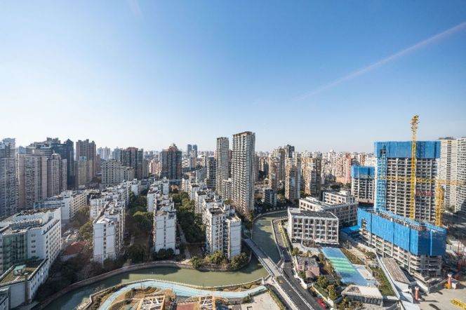 brand new big 4brs floor heating big terrace near Huang pu river line 10 only 30K