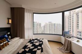 Suzhou River 3brs apartment, with panoramic floor-to-ceiling windows · 270° panoramic view