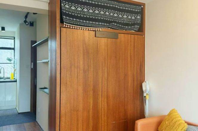 Bright&elegant 1br@south shanxi rd sta 6k