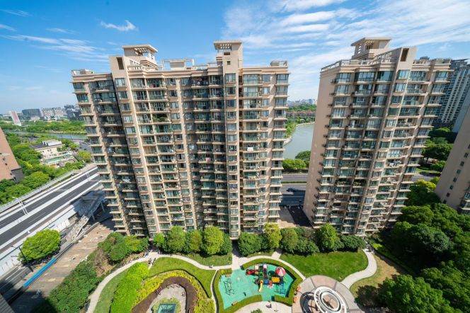 modern big size 3brs floor heating modern furniture beside su zhou river near line 2,15 