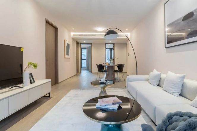 Modern 3brs with floor heating and balcony beside Huang pu river 