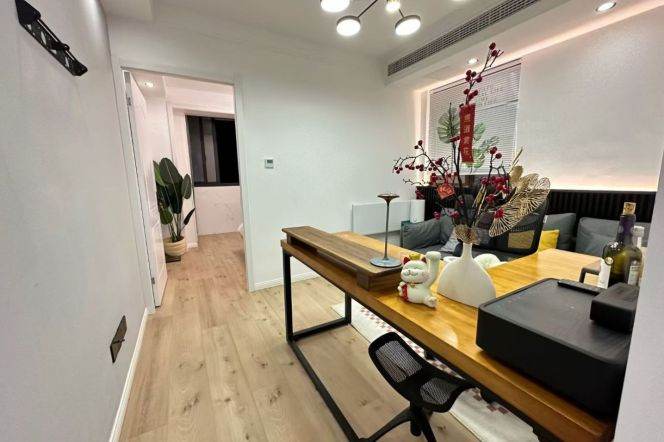 Elevator High-rise 1Br/2Lr/1Bt Close to L14 Wuding Rd Station 