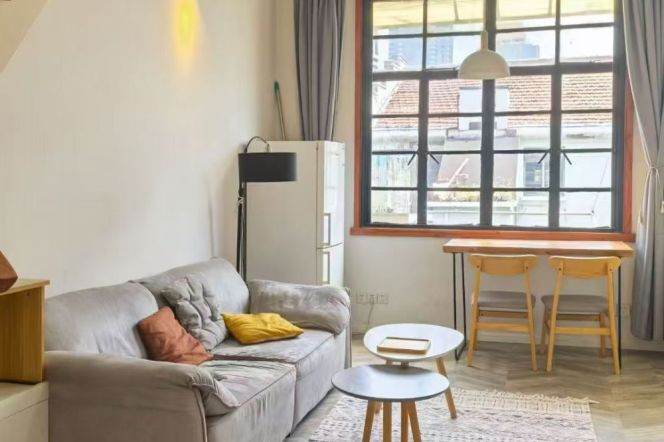 Bright 2Brs/1Lr/1Bt apt nr West nanjing rd,M2/12/13