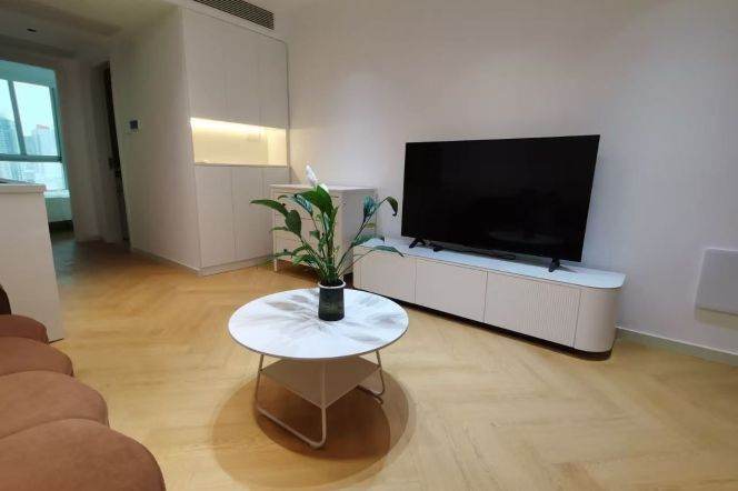 Furnished 1bd w/ Elevator-West Nanjing/Jing'an Temple