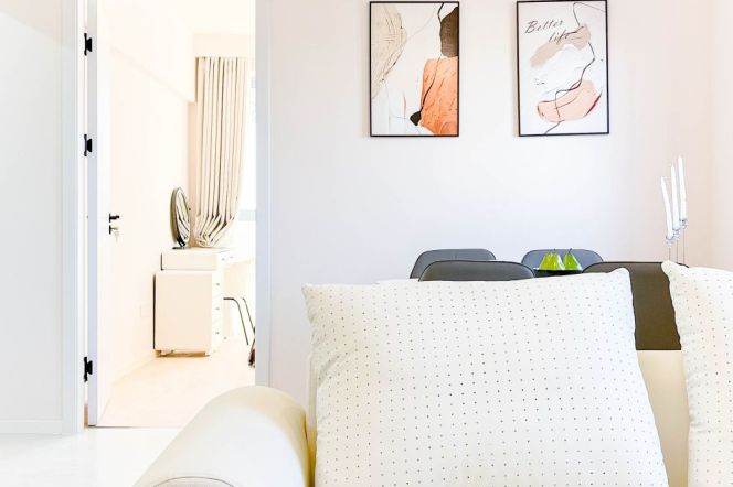 13.5k Brand new  2Br Nr Zhongshan Park line2/3/4